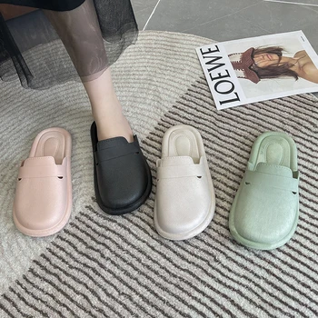 Baotou Metade Chinelos de quarto 2022 Nova Moda de Sapatos femininos Tamanho Grande Casa Plana Todo-correspondência Confortável Mulheres Chinelos de quarto