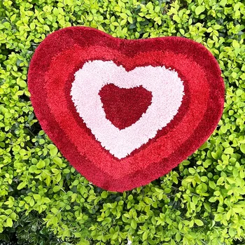 Criativa Forma De Coração De Amor Em Carpete Tapete De Casa, A Decoração Do Hotel Forma De Coração Vermelho Tapete Na Porta De Casa De Casamento Tapete