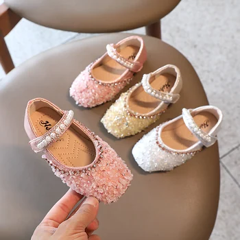 O coreano de Meninas de Moda de Sapatos de Couro para Crianças Vestido de Noiva Princesa Escola de Sapatos de Crianças Verão Arco-nó Aluno Sandálias