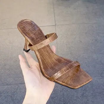 Stiletto Salto Alto Sapatos de Verão 2022 Mulheres Sandálias de Mulher 2022 Chinelo Feminino Designer, Chinelos de Pelúcia Moda Praia Mulas Sapato